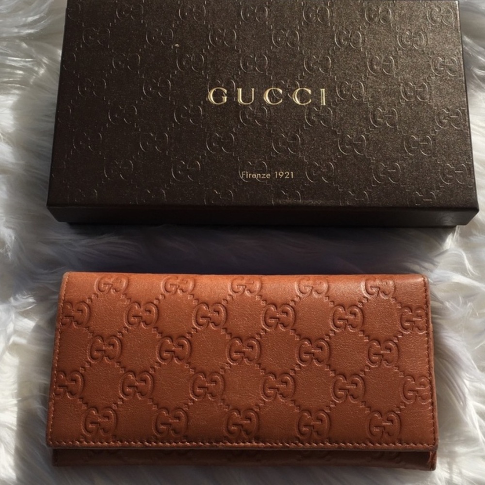 Gucci wallet